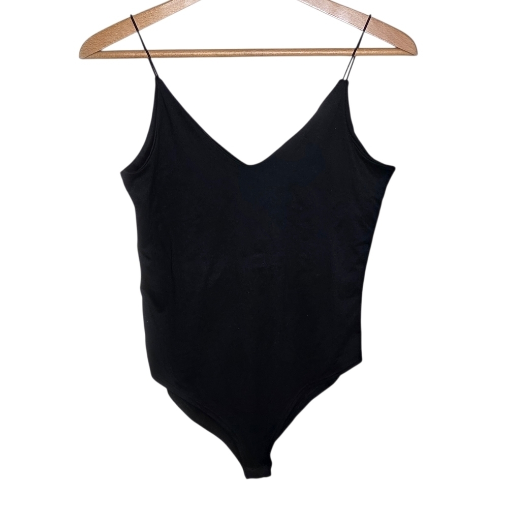 Gaze Black Stretchy Spaghetti Strap V-neck Bodysuit Size Small